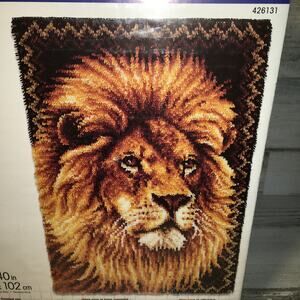 NEW SEALED Caron Wonder Art Latch Hook Kit 426131 Lion 27” x 40” Jungle King